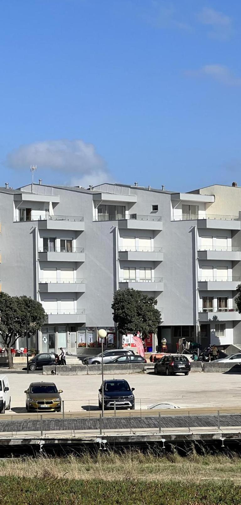 Povoa De Varzim-Sleeps4-Beachfront-Ac-Parking Luaran gambar
